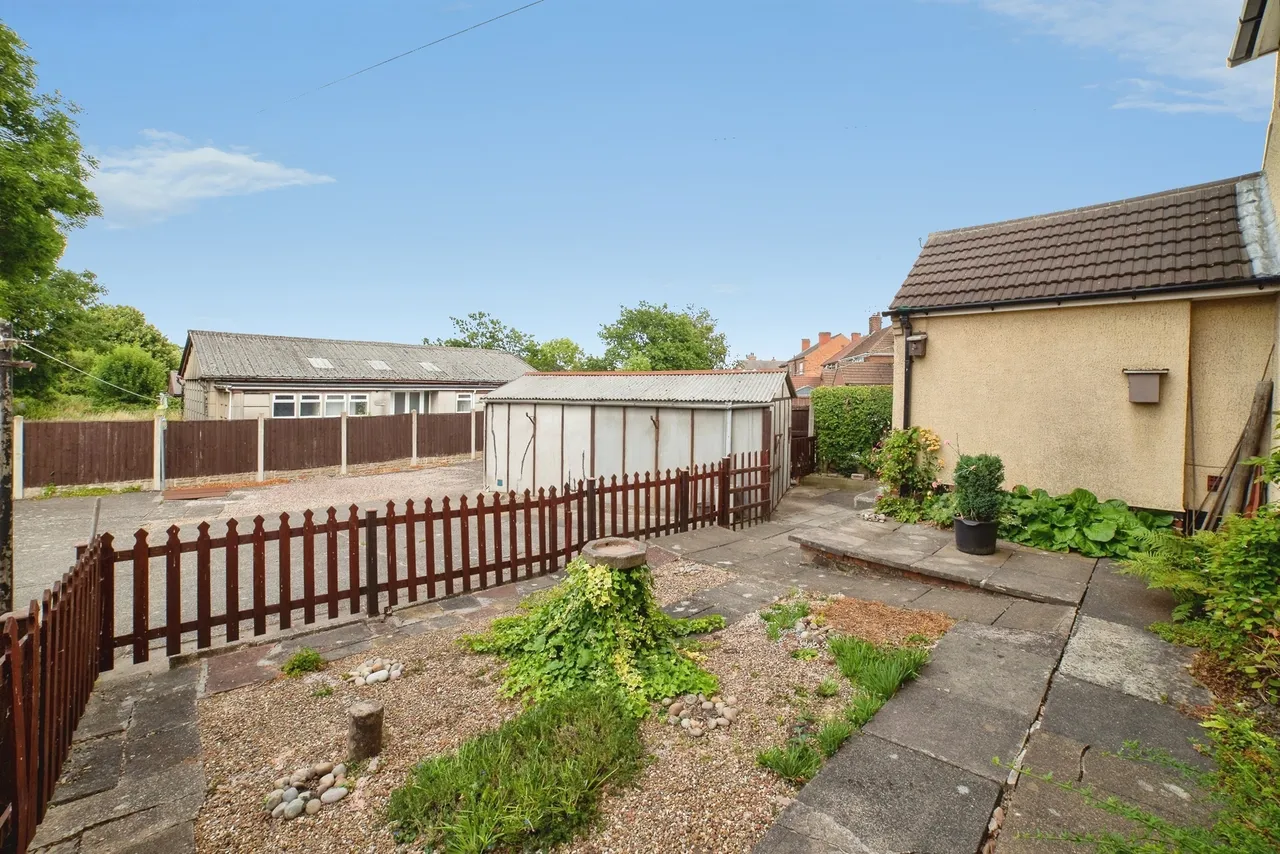 Firs Avenue, Alfreton, DE55, photo 15