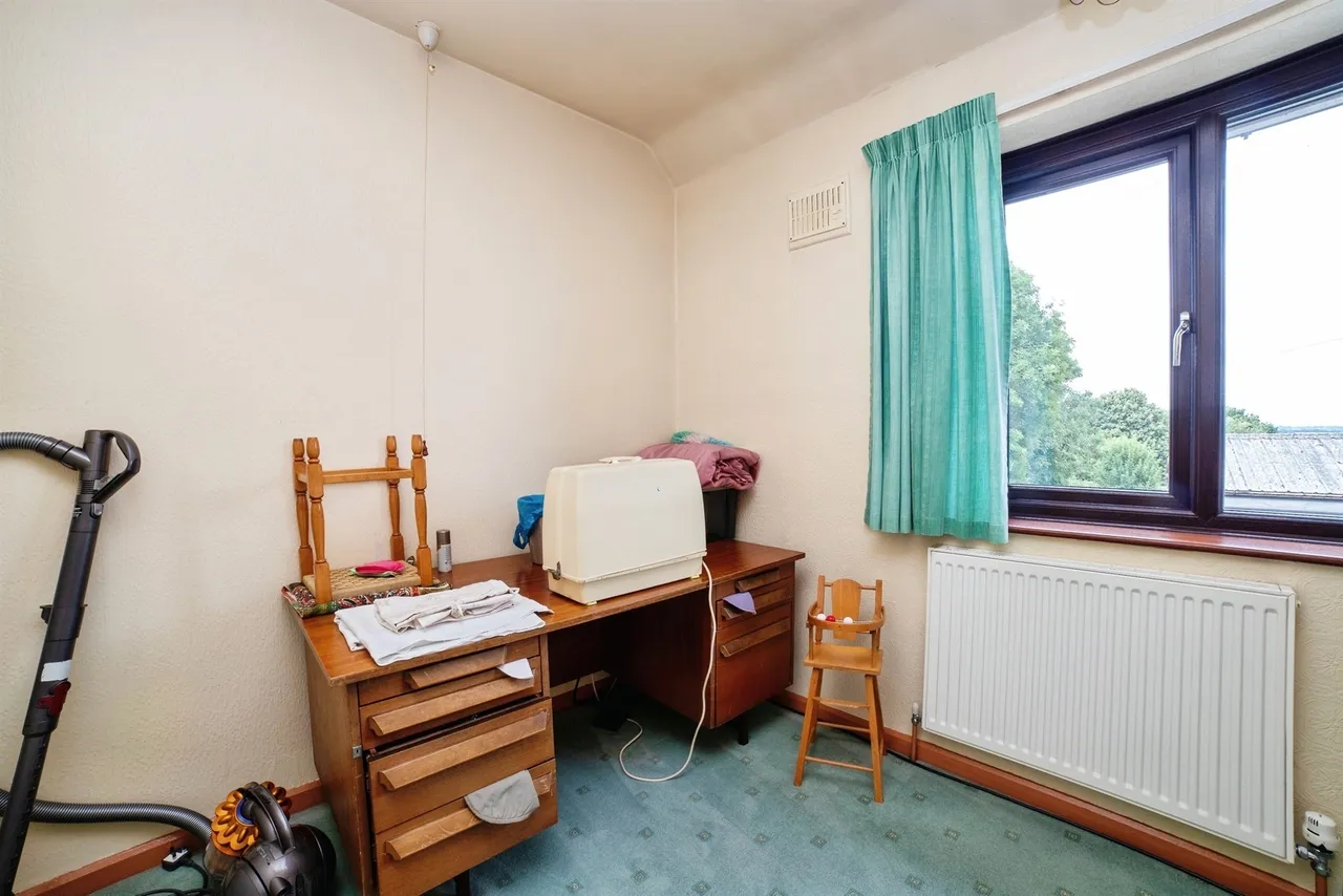Firs Avenue, Alfreton, DE55, photo 14