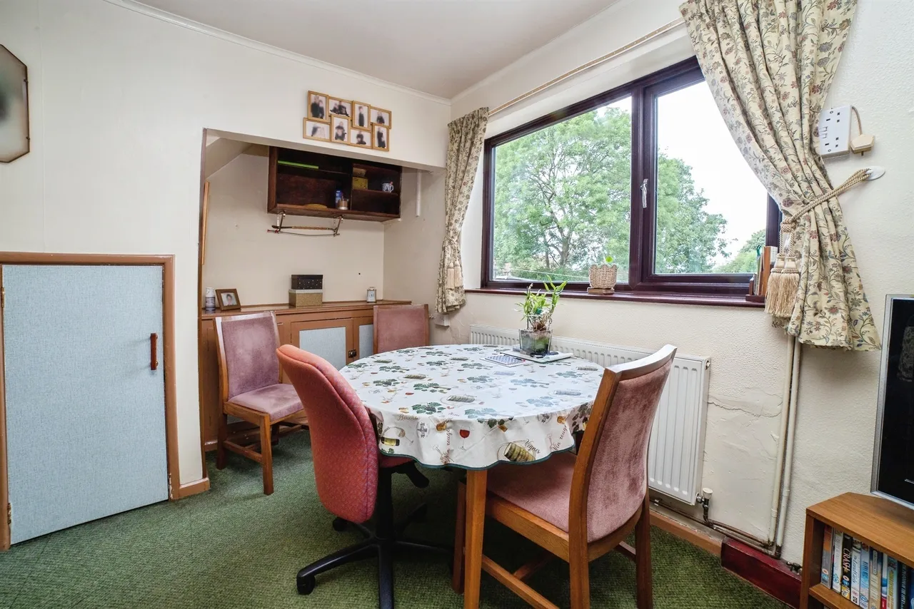Firs Avenue, Alfreton, DE55, photo 5