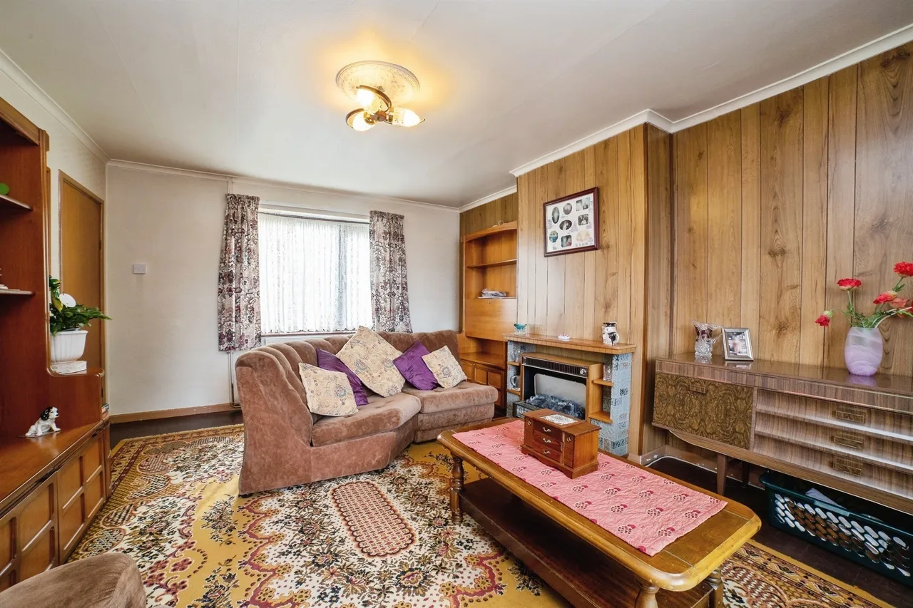 Firs Avenue, Alfreton, DE55, photo 6