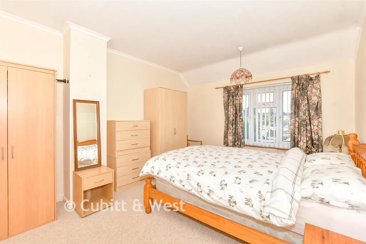 Ernest Road, Havant, PO9, photo 7