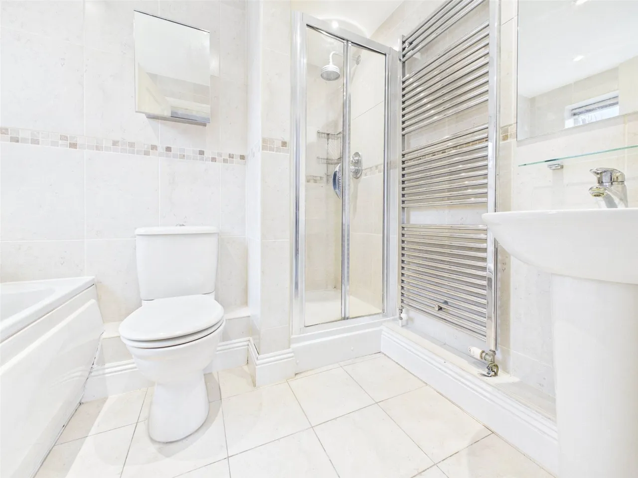Percy Road, Hampton, TW12, photo 10