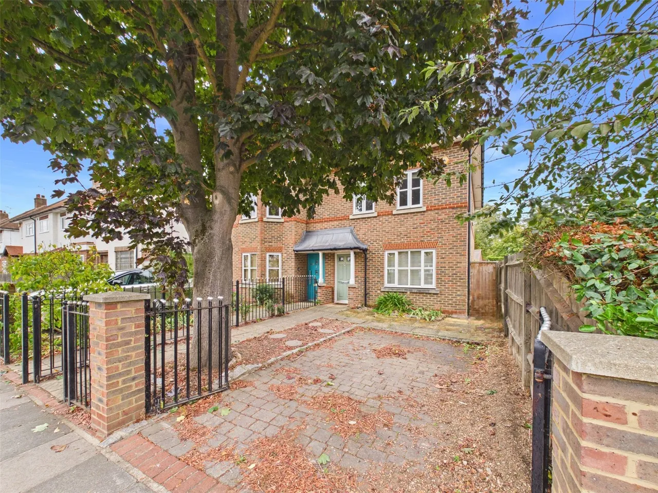 Percy Road, Hampton, TW12, photo 19