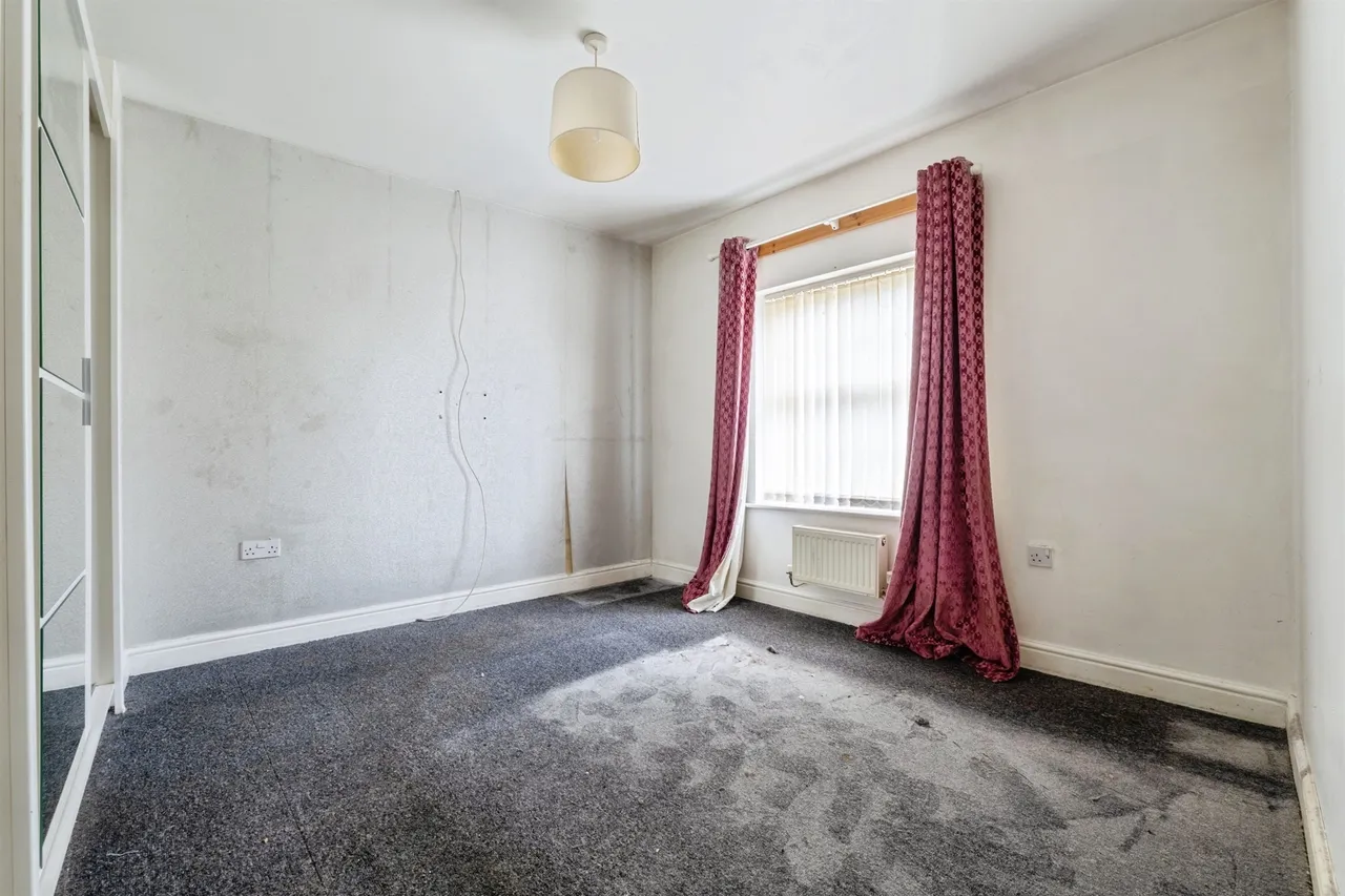 Hamilton Circle, Hamilton, Leicester, photo 8