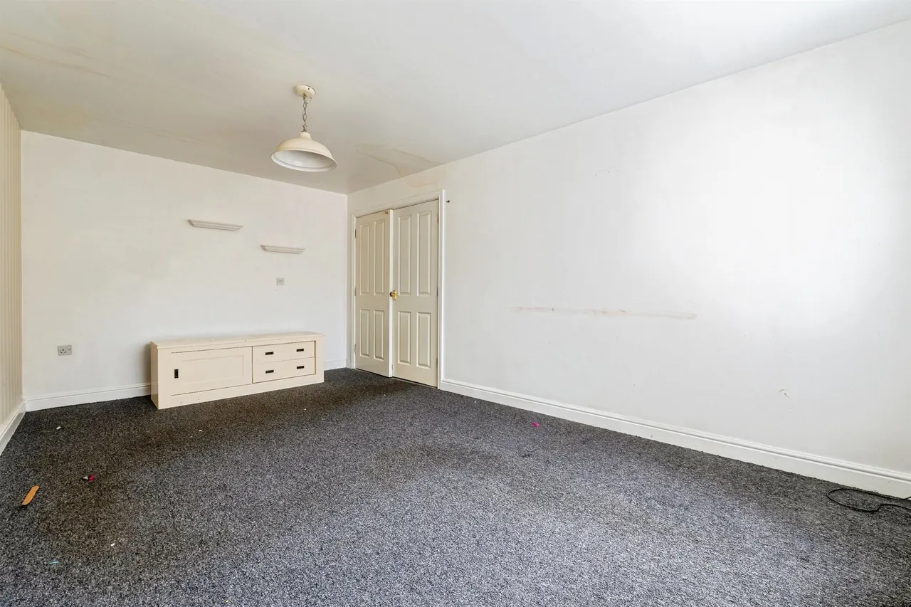 Hamilton Circle, Hamilton, Leicester, photo 12