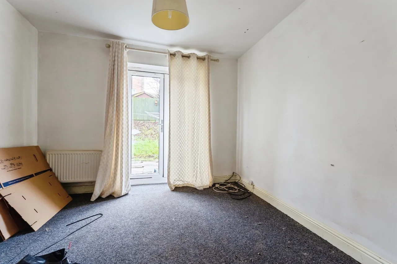 Hamilton Circle, Hamilton, Leicester, photo 7
