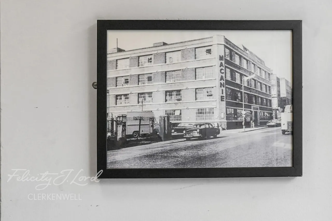 Goswell Road, London, photo 20