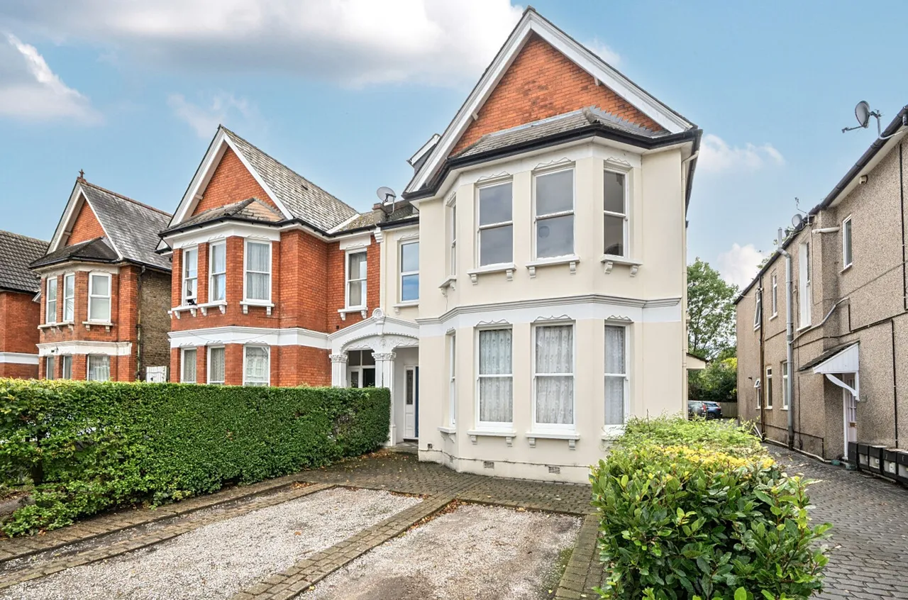 1 bed flat to rent, Culverley Road, London, SE6