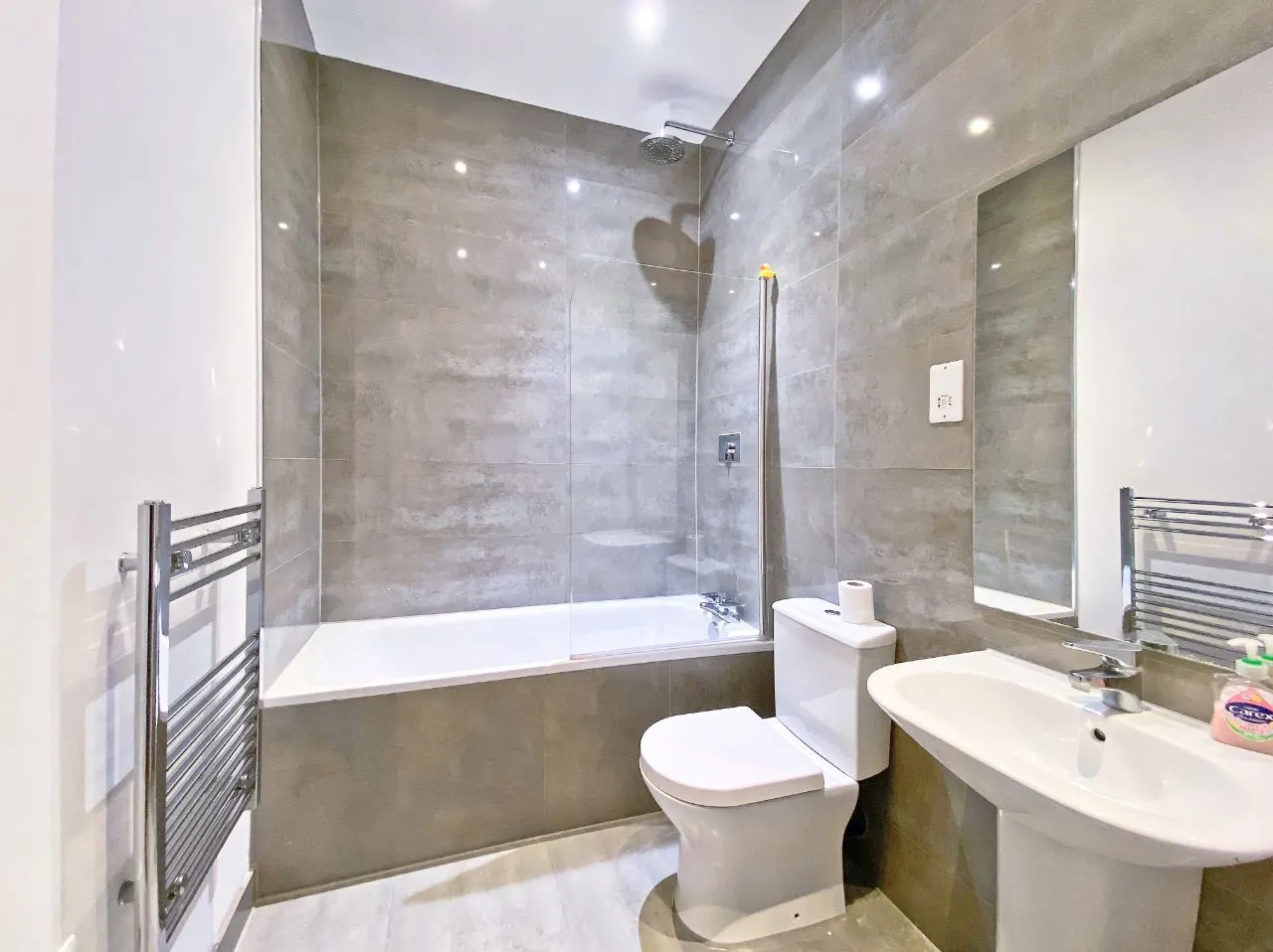 Knoll Road, Camberley, Surrey, GU15 3BP, photo 8