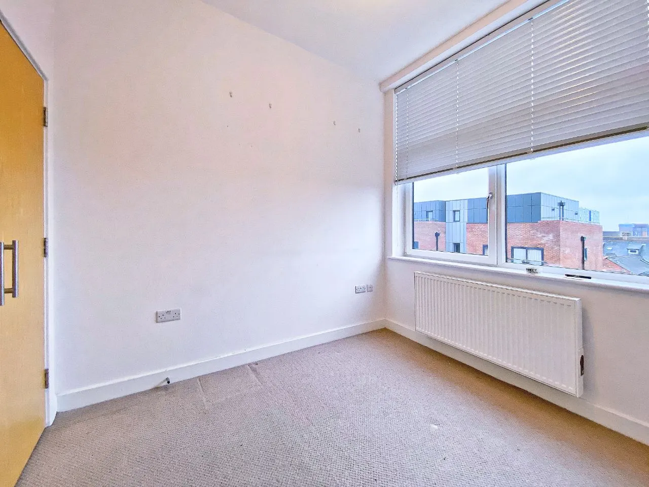 Knoll Road, Camberley, Surrey, GU15 3BP, photo 7