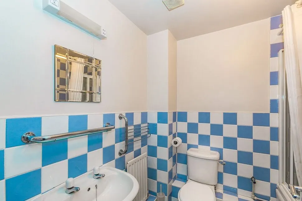 Whiteoak Road, Manchester, M14, photo 7
