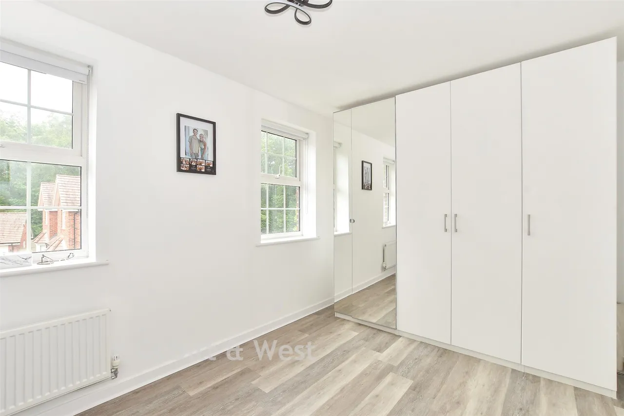Somerley Drive, Forge Wood, RH10, photo 14
