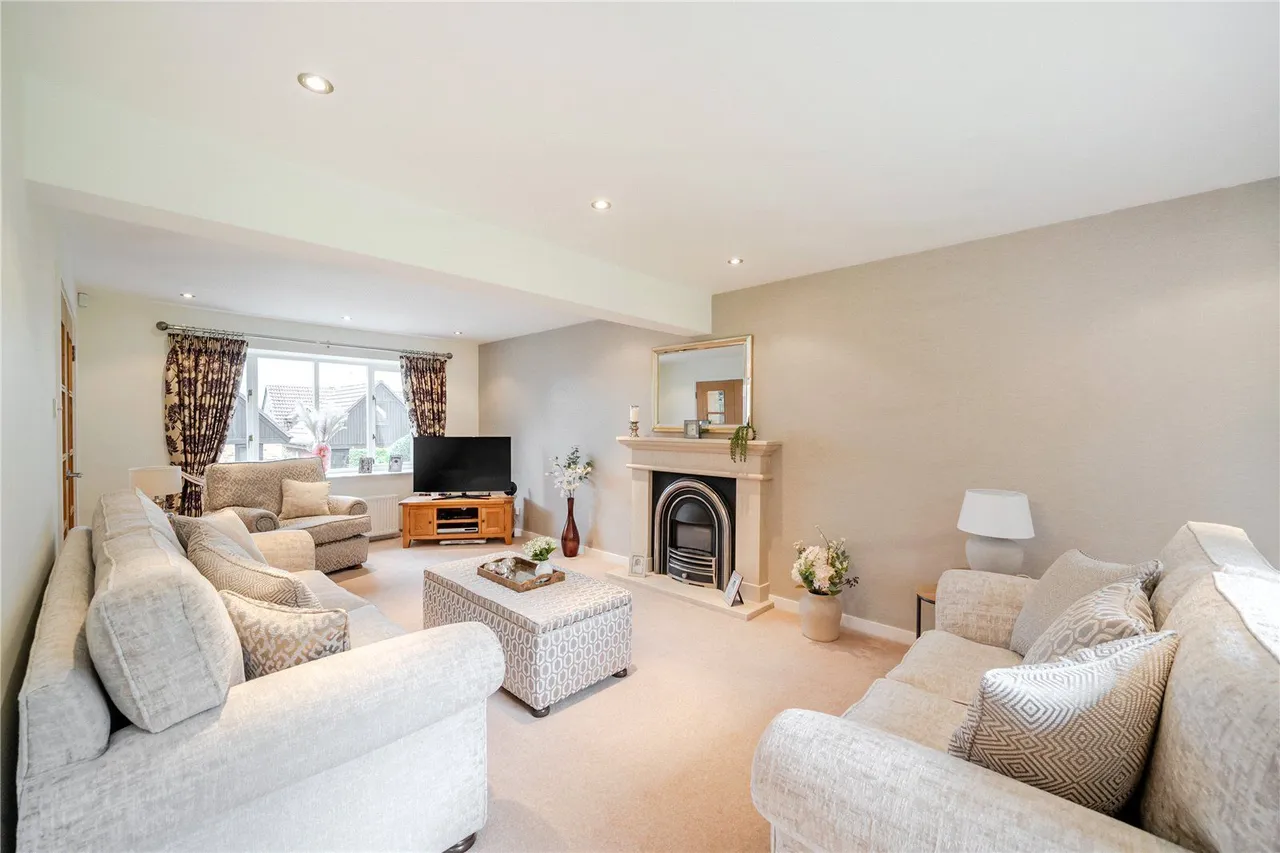 New Farmers Hill, Woodlesford, LS26, photo 24