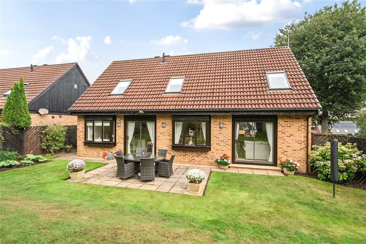 New Farmers Hill, Woodlesford, LS26, photo 17
