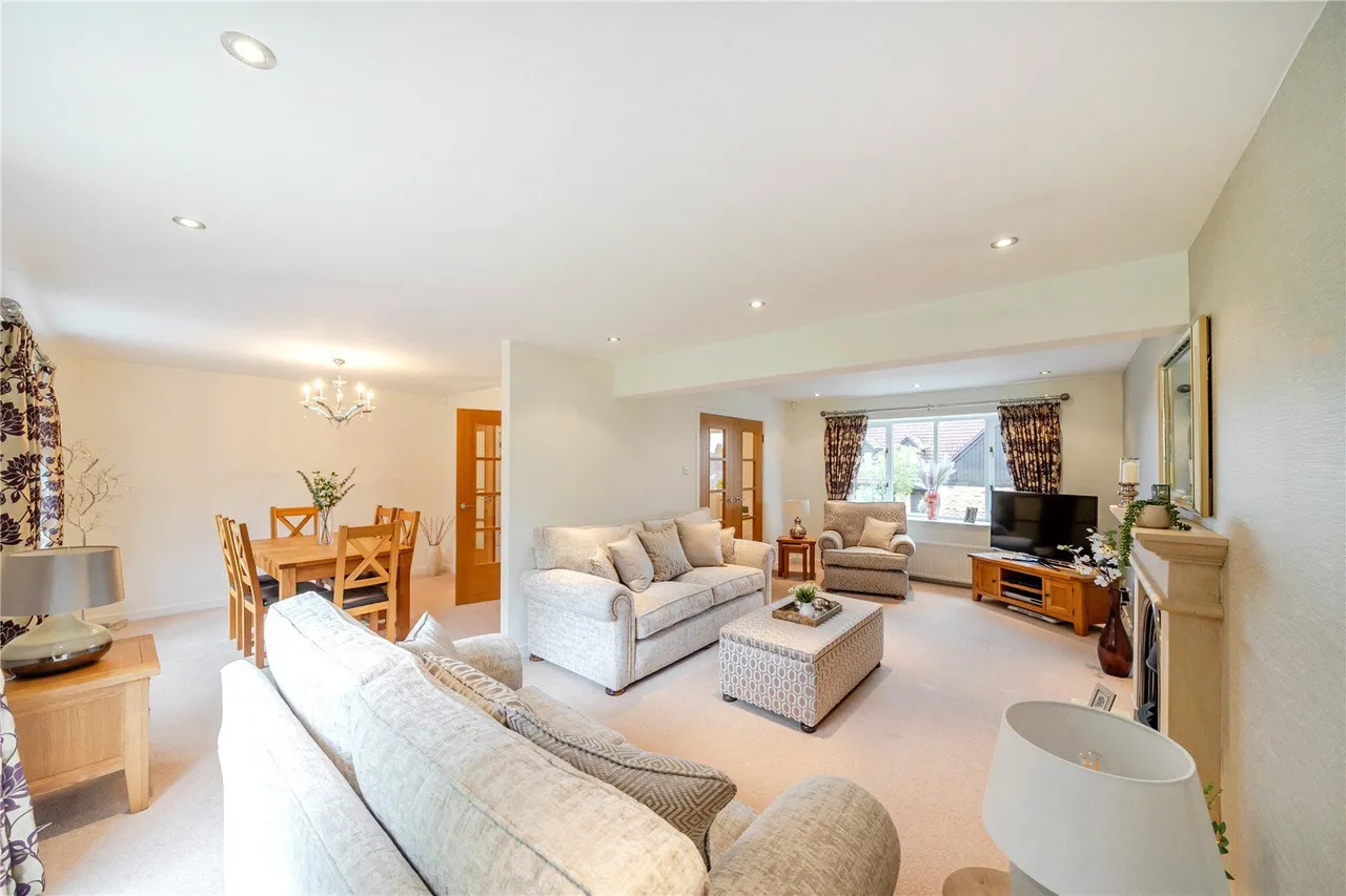New Farmers Hill, Woodlesford, LS26, photo 11