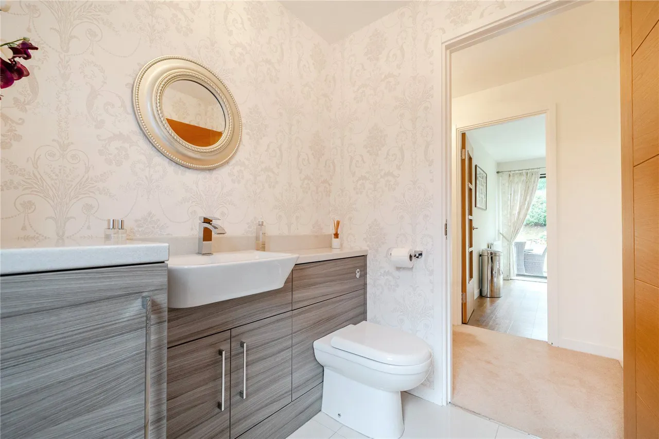New Farmers Hill, Woodlesford, LS26, photo 22