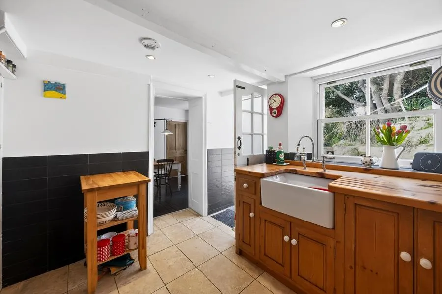 Wheelers Bay, Ventnor, PO38, photo 26