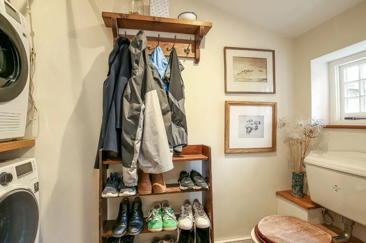 High Street, Codford, Warminster, Wiltshire, BA12 0NB, photo 6