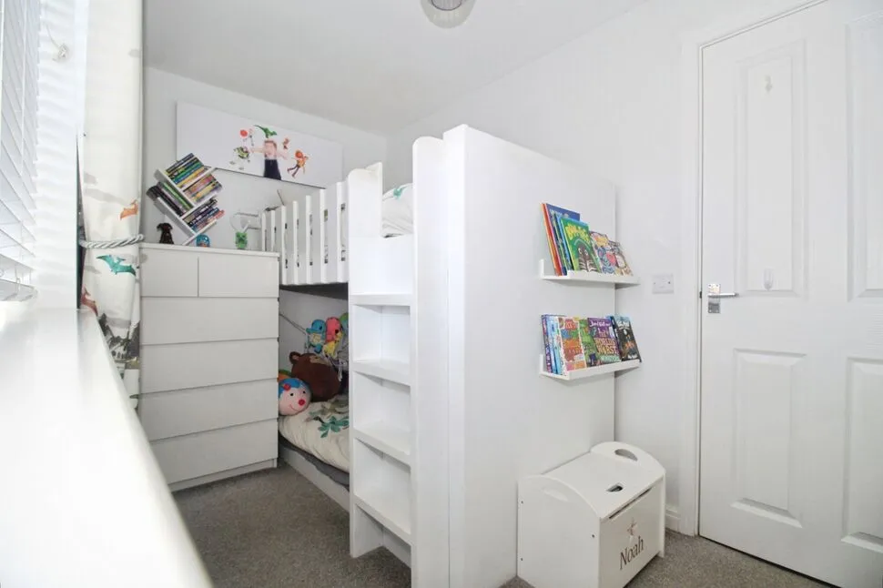 Oronsay Close, Hinckley, LE10, photo 7