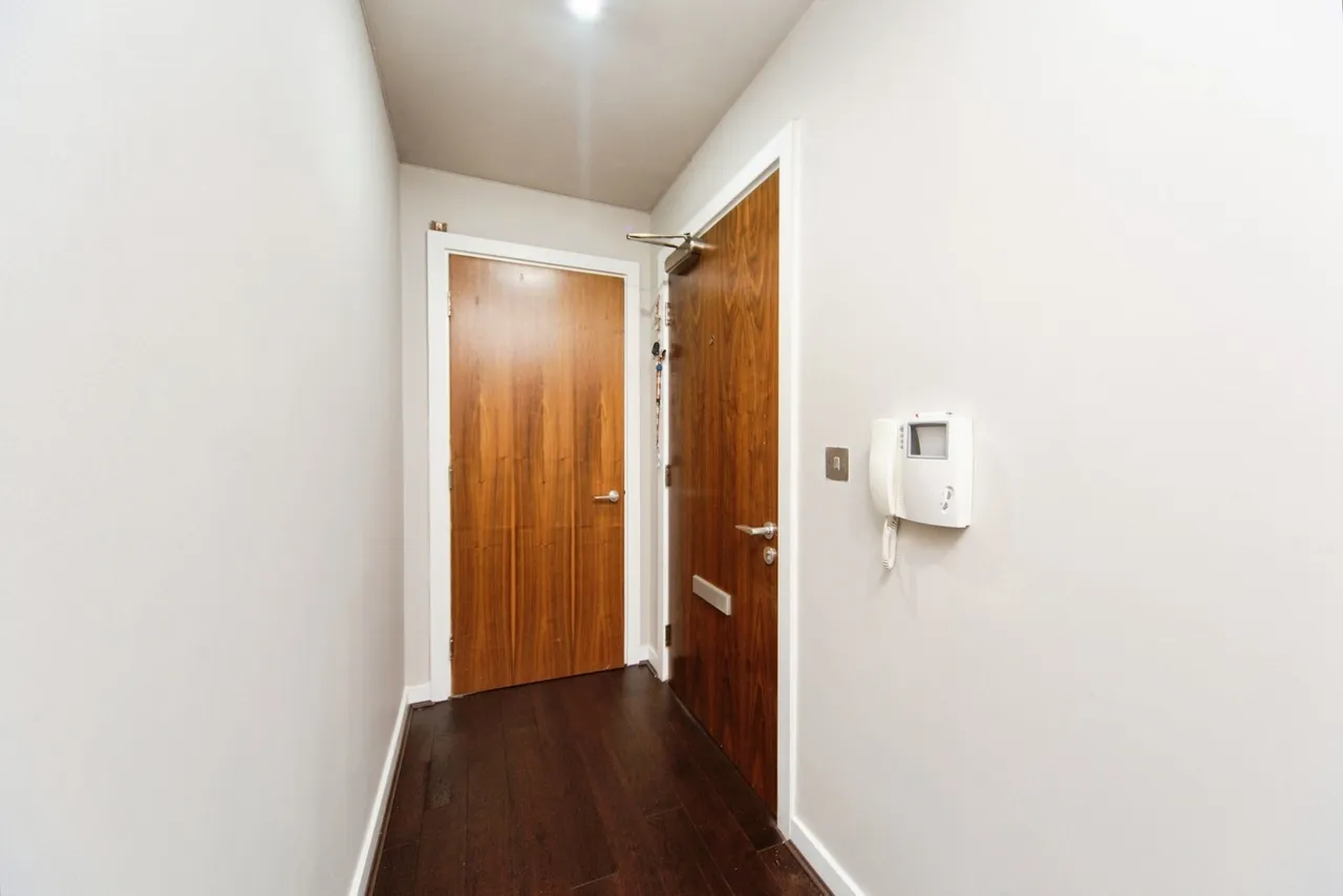 William Jessop Way, Liverpool, L3, photo 16
