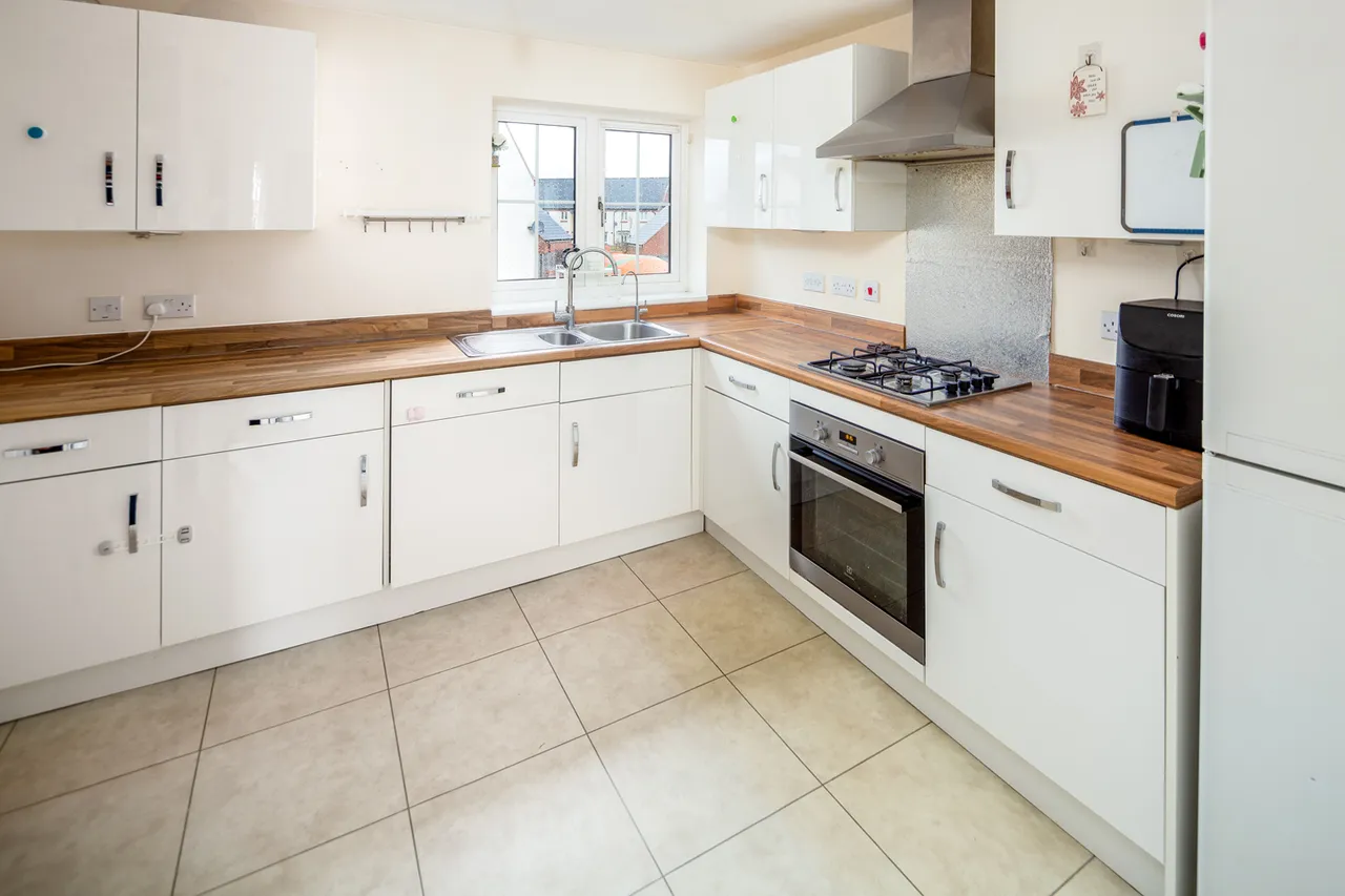 Fontwell Road, Bicester, photo 7