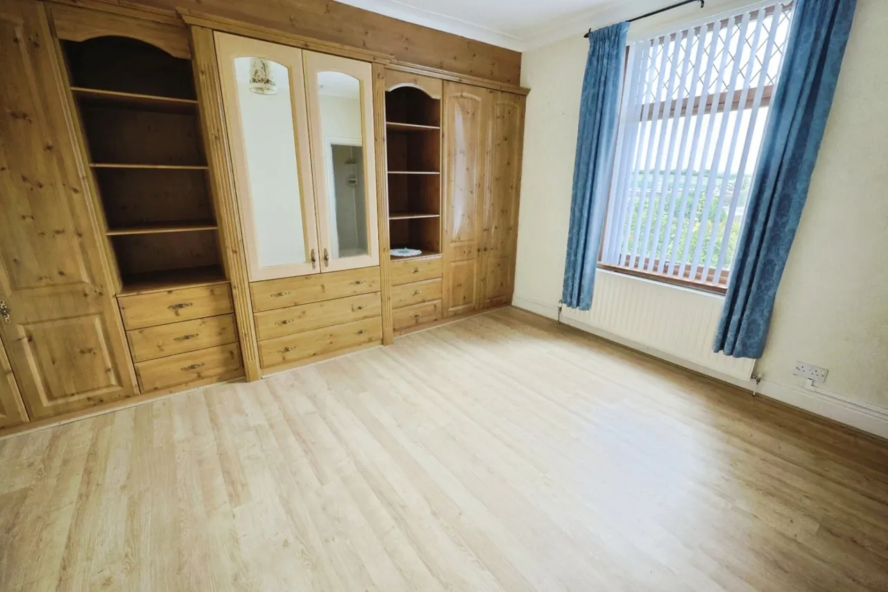 High Queen Street, Witton Park, DL14, photo 5