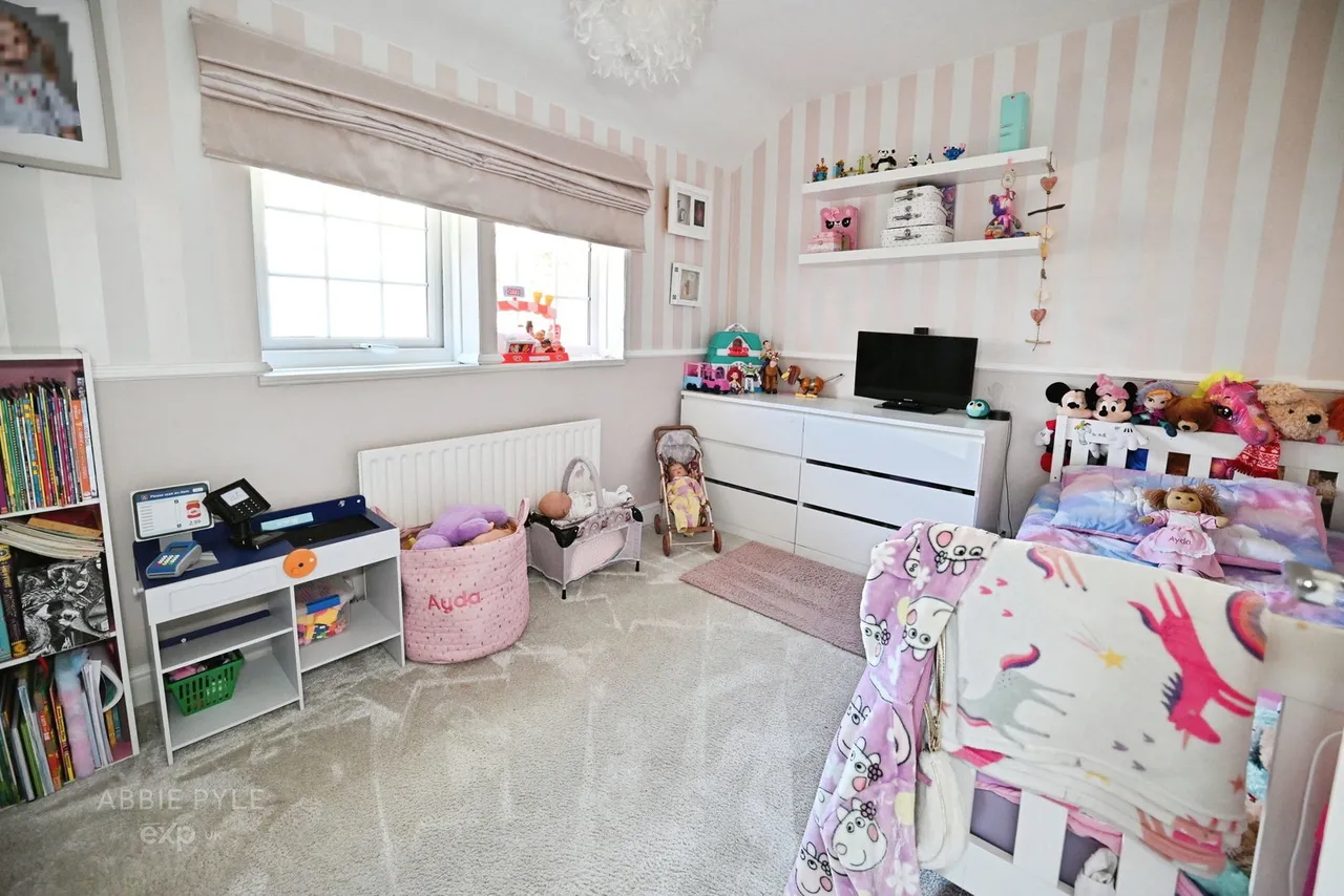 Sycamore Road, Strood, ME2, photo 10