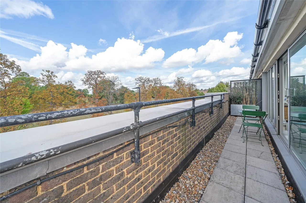 Norwood Road, London, SE24, photo 9