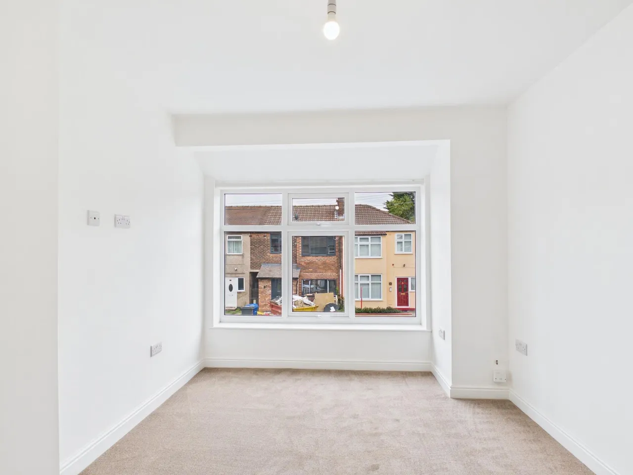 Lostock Avenue, Warrington, WA5, photo 5