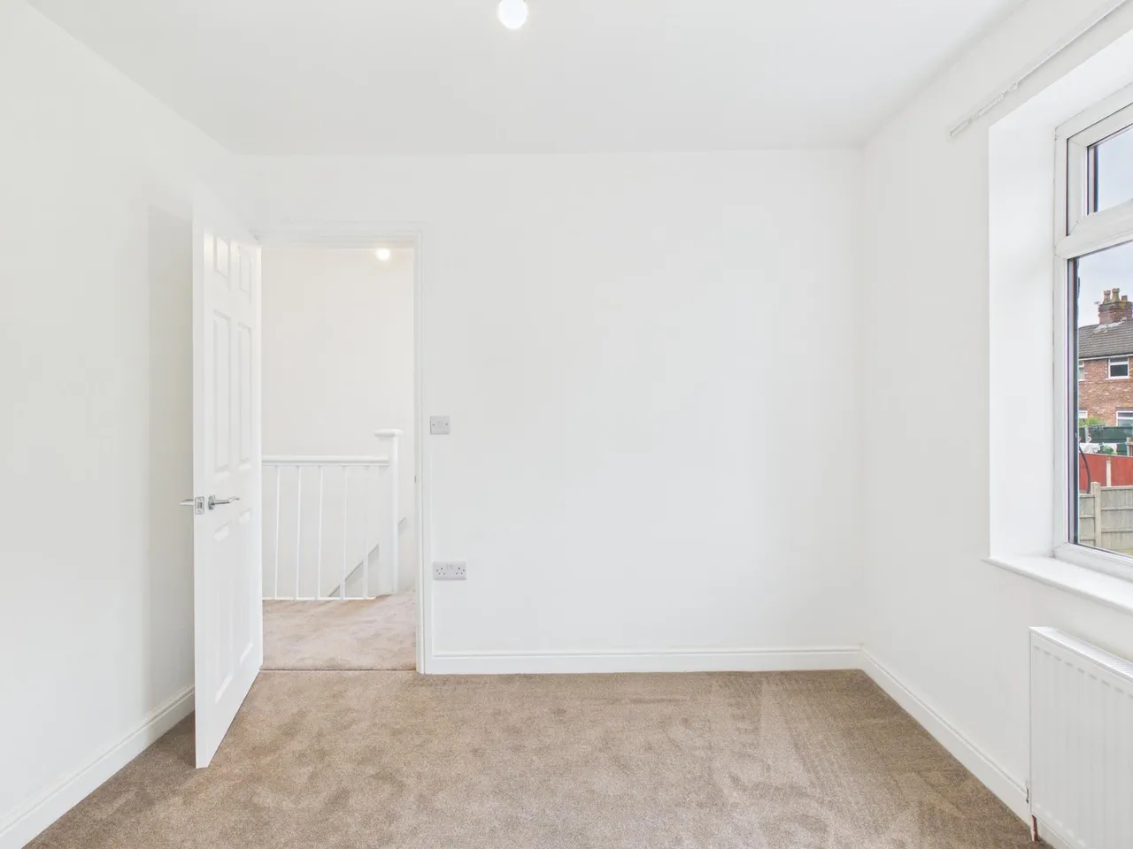 Lostock Avenue, Warrington, WA5, photo 8