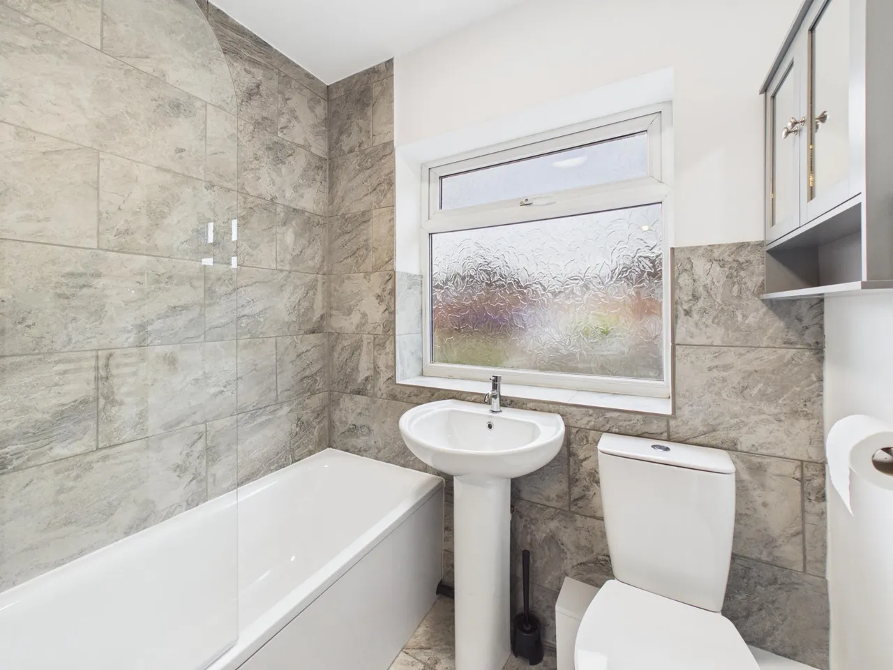 Lostock Avenue, Warrington, WA5, photo 10