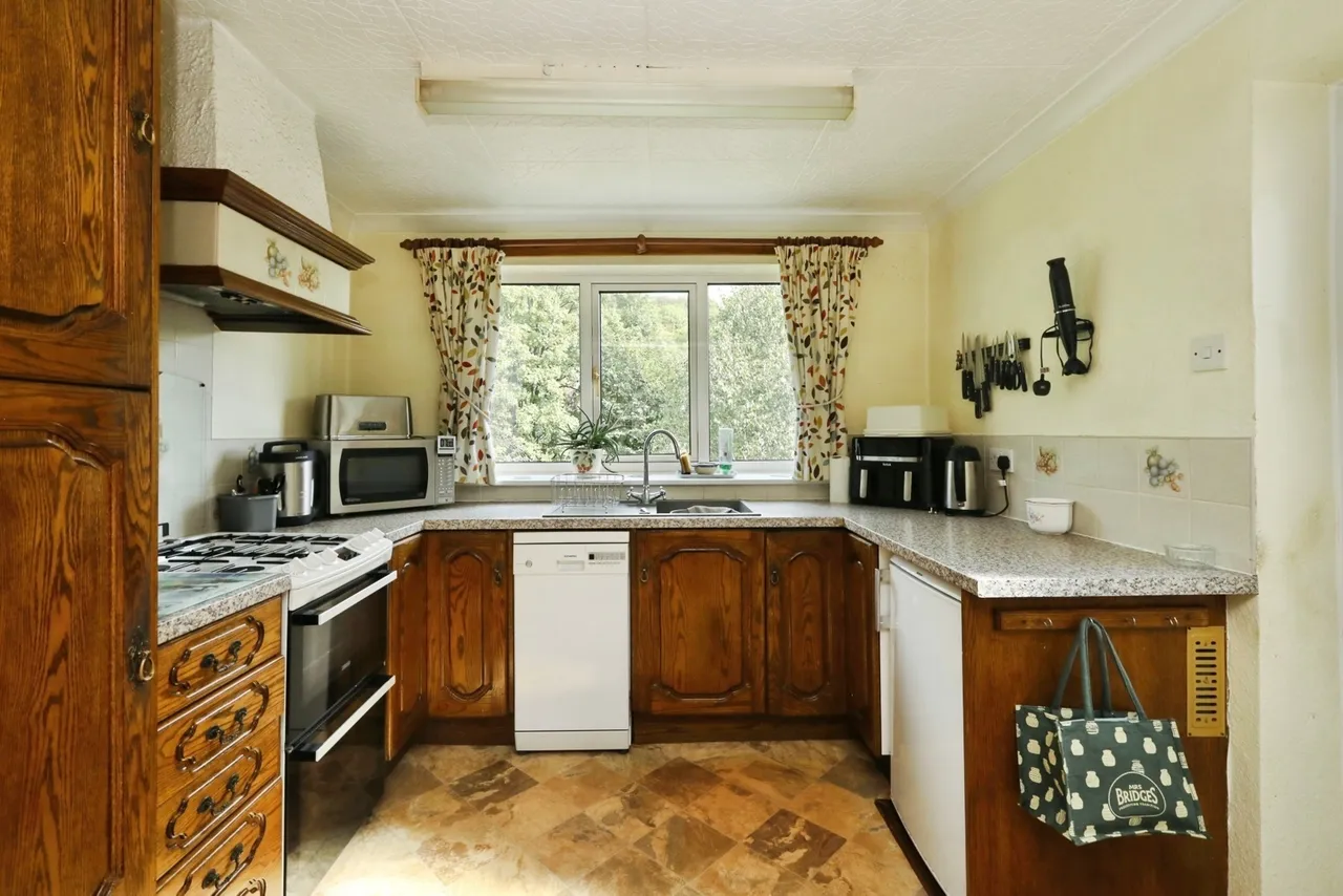 Charnley Avenue, SHEFFIELD, South Yorkshire, S11, photo 6