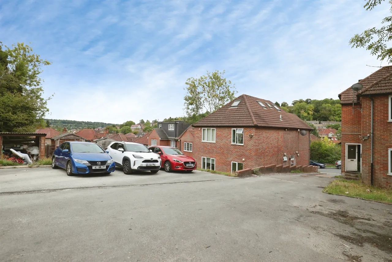 Whitelands Road, High Wycombe, HP12, photo 8