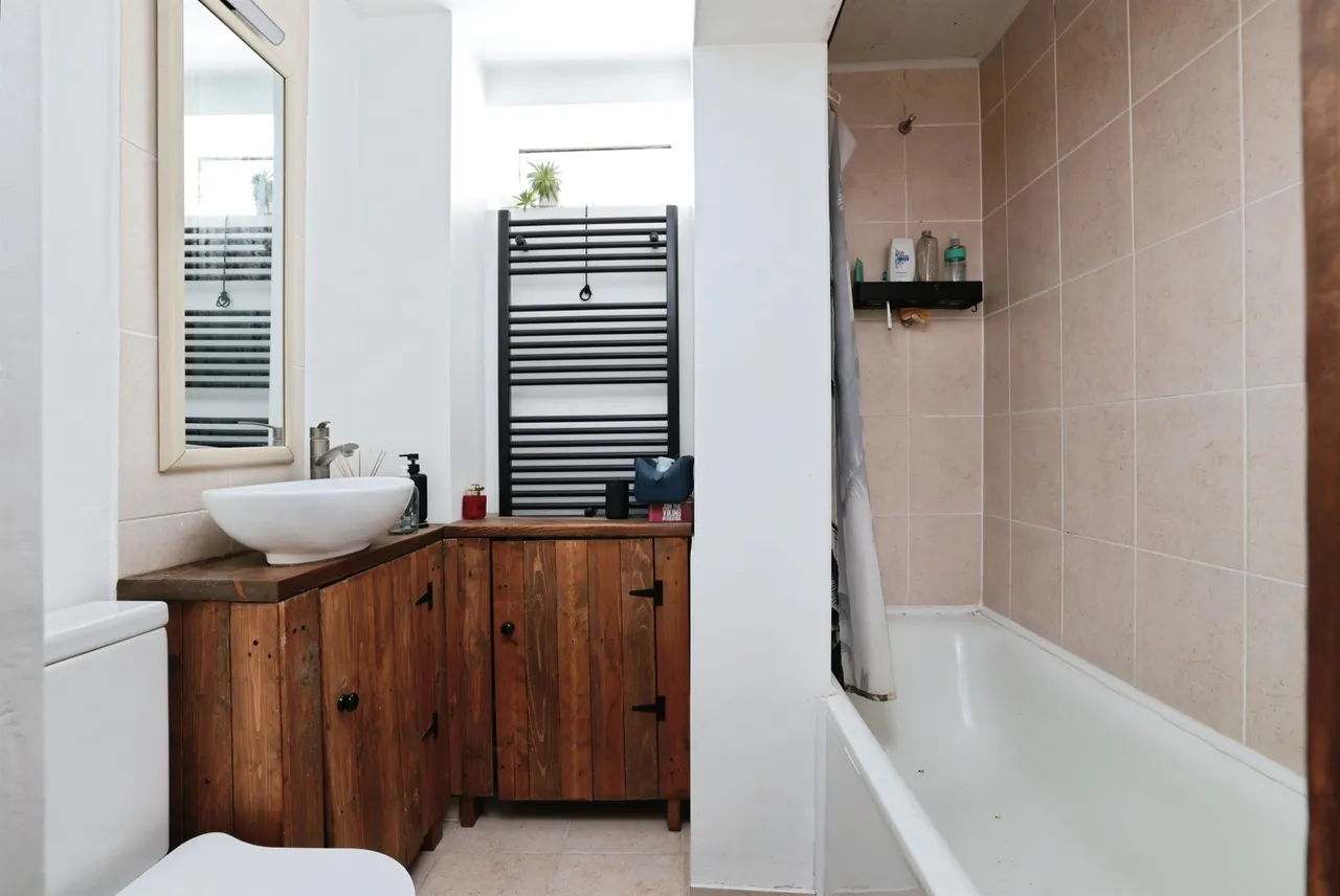 Whitelands Road, High Wycombe, HP12, photo 6