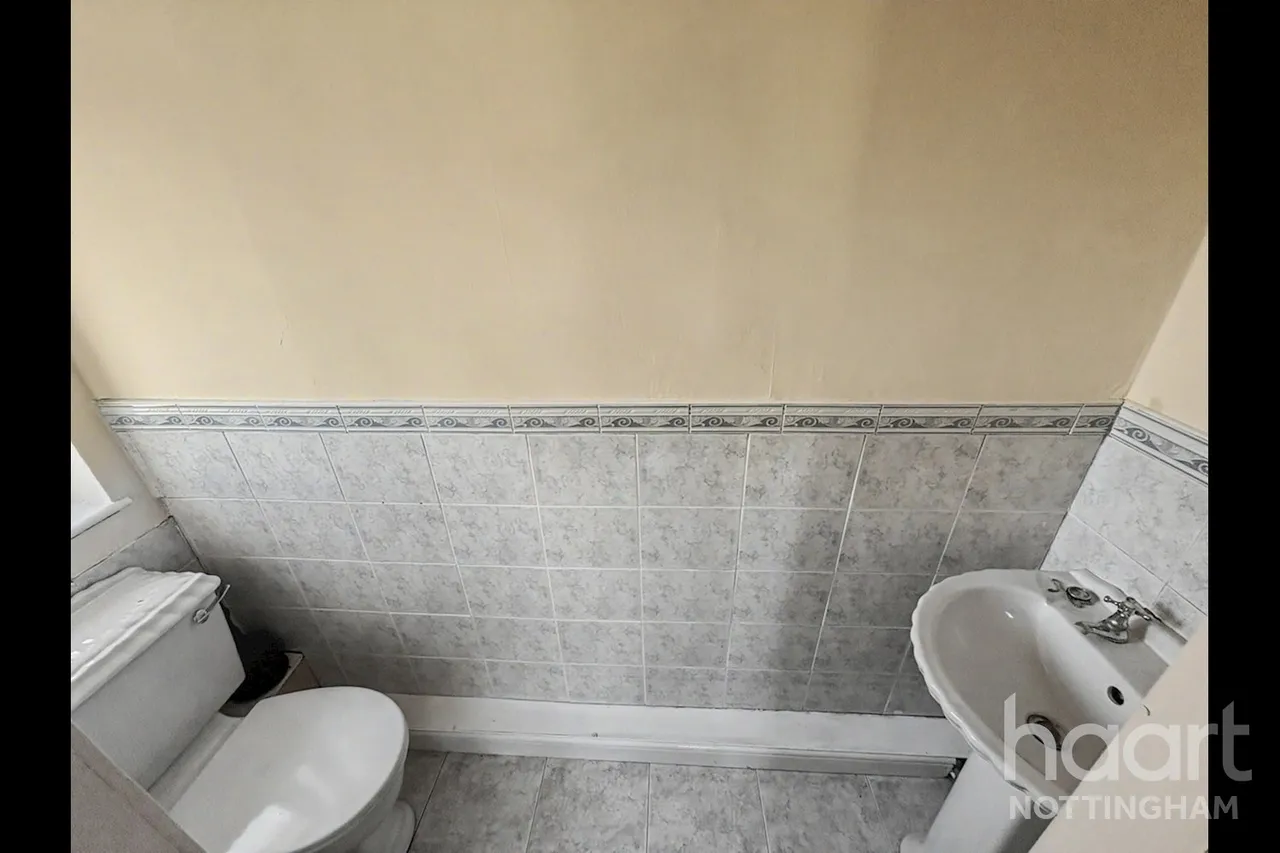 Boundary Crescent, Beeston, NG9, photo 7