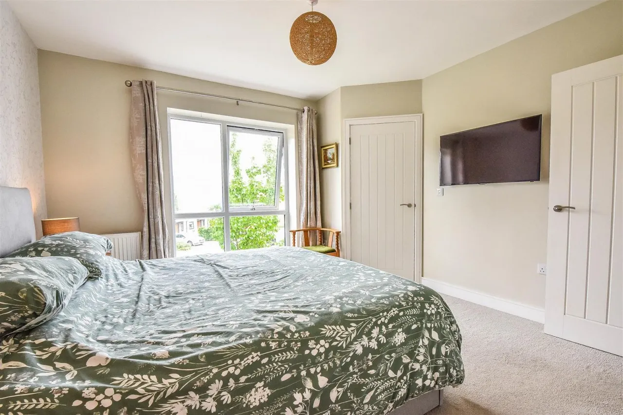Budding Way, Dursley, GL11, photo 17