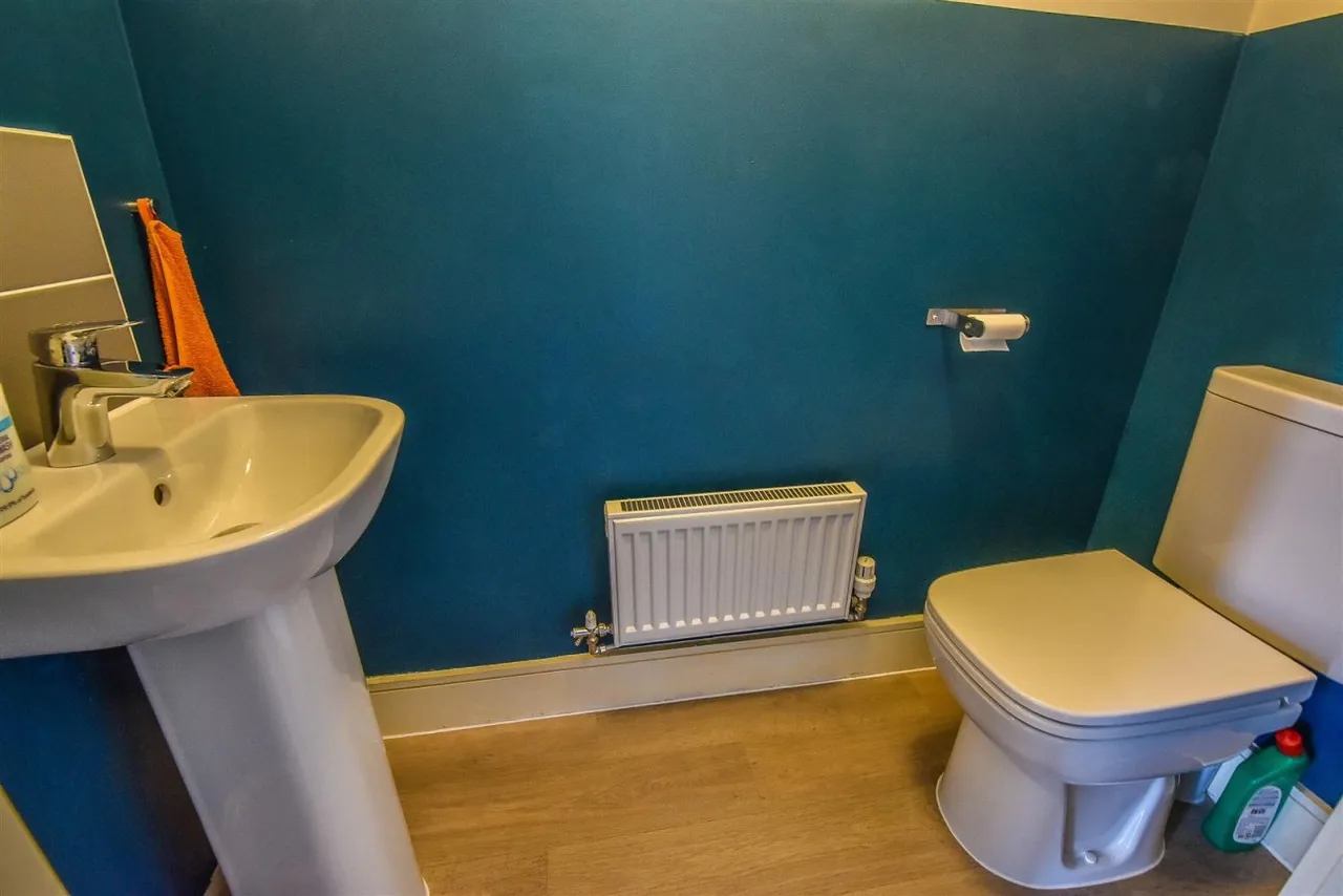 Budding Way, Dursley, GL11, photo 21