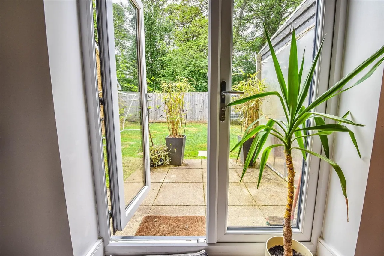 Budding Way, Dursley, GL11, photo 7