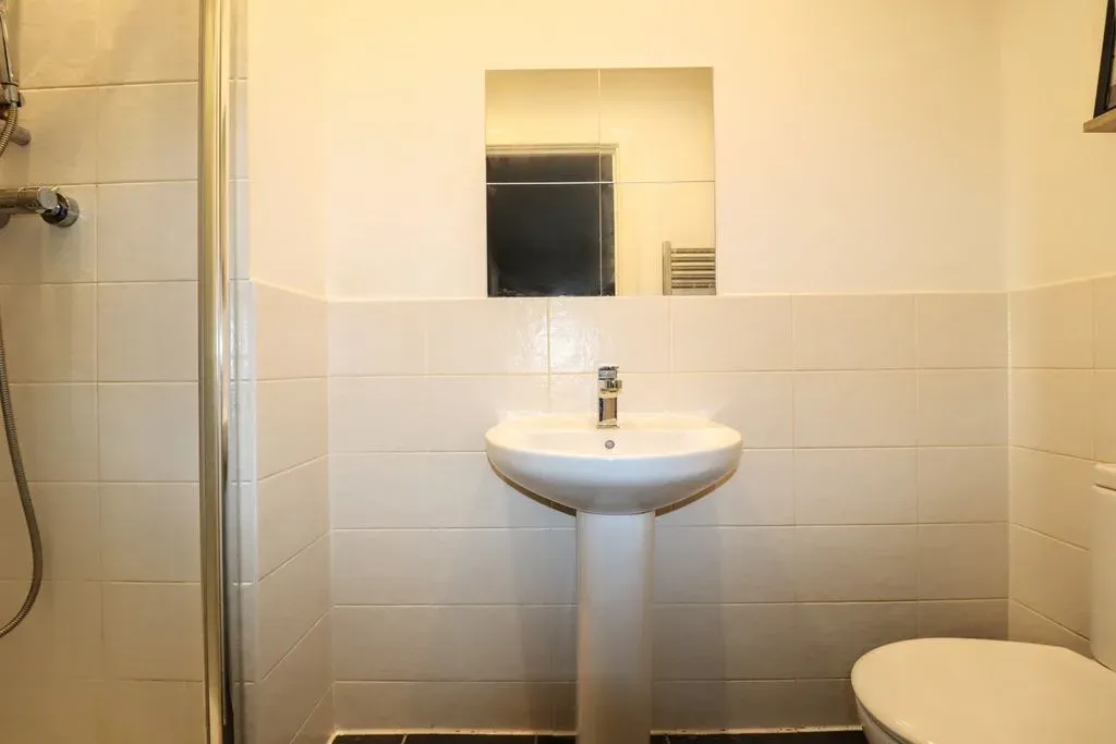 Knights Crescent, Bletchley, Milton Keynes, Buckinghamshire, MK2 2FJ, photo 16