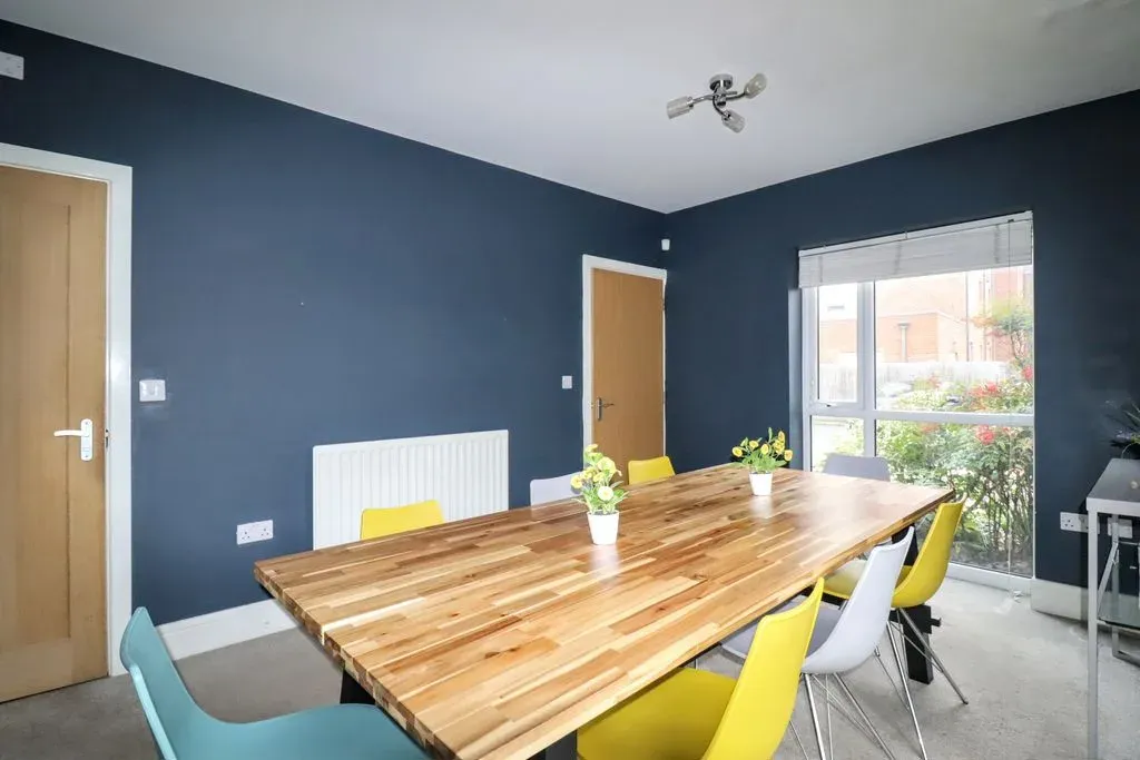 Knights Crescent, Bletchley, Milton Keynes, Buckinghamshire, MK2 2FJ, photo 11
