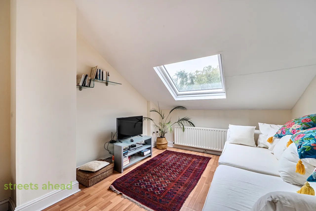 Birdhurst Rise, South Croydon, CR2, photo 3