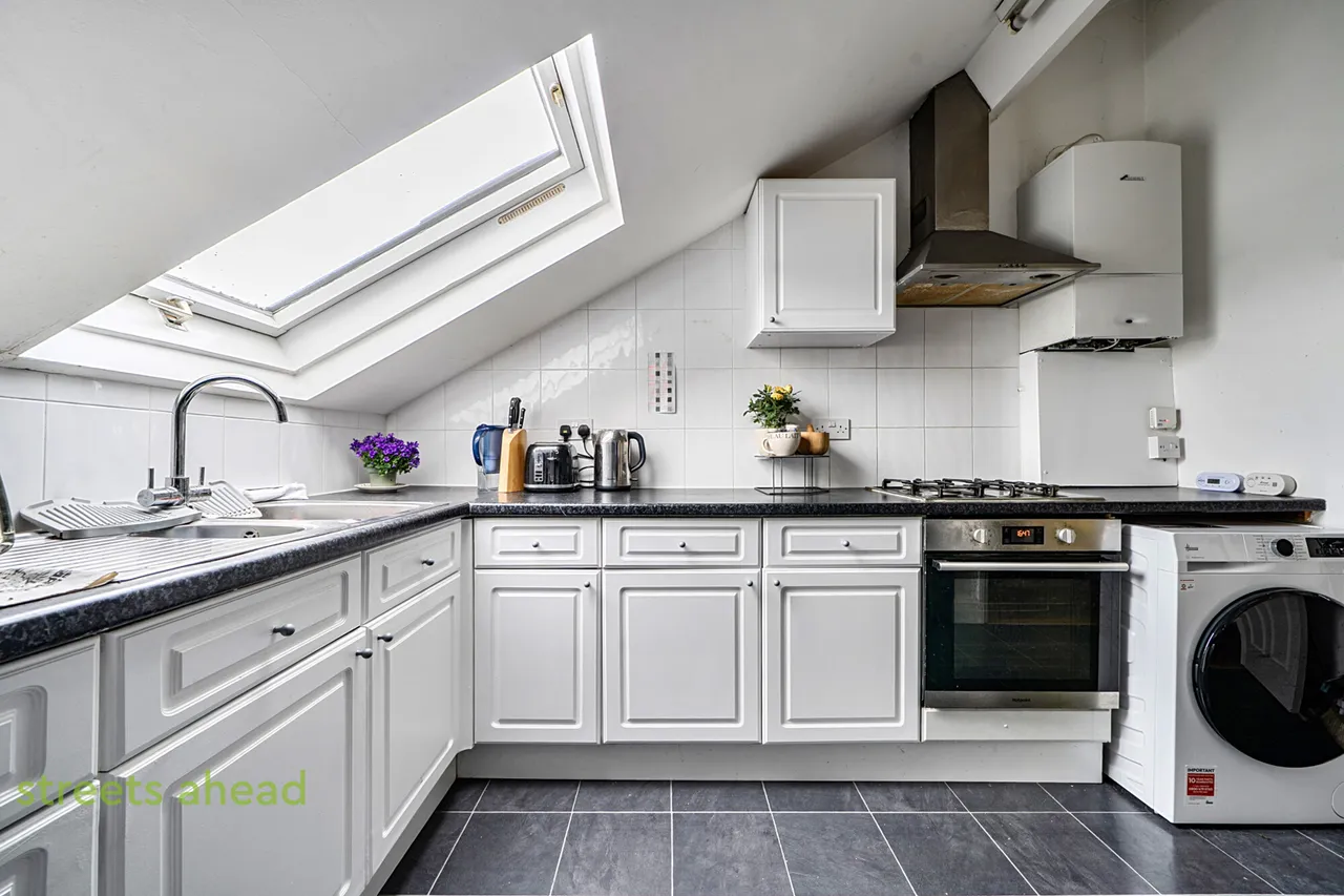 Birdhurst Rise, South Croydon, CR2, photo 10