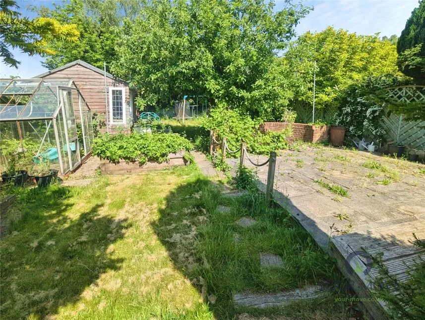 Park Hall Road, Mansfield Woodhouse, Nottinghamshire, NG19, photo 11