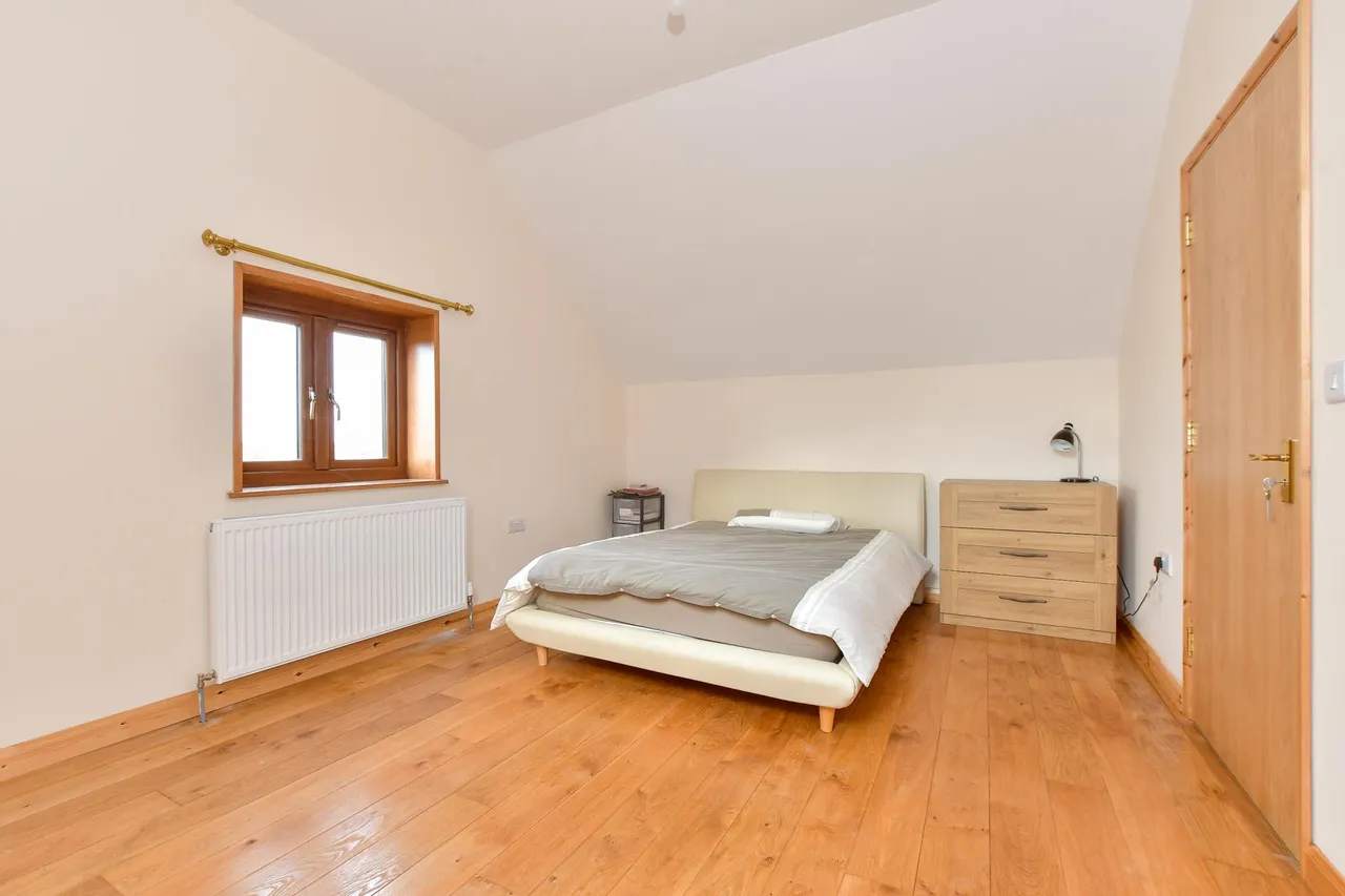 Whiteley Bank, PO38, photo 8
