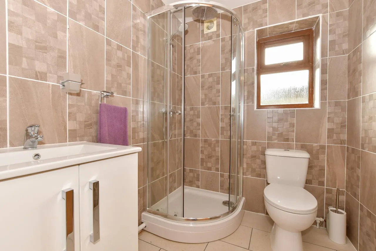 Whiteley Bank, PO38, photo 10