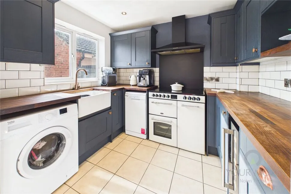 Burdock Way, Desborough, NN14, photo 3