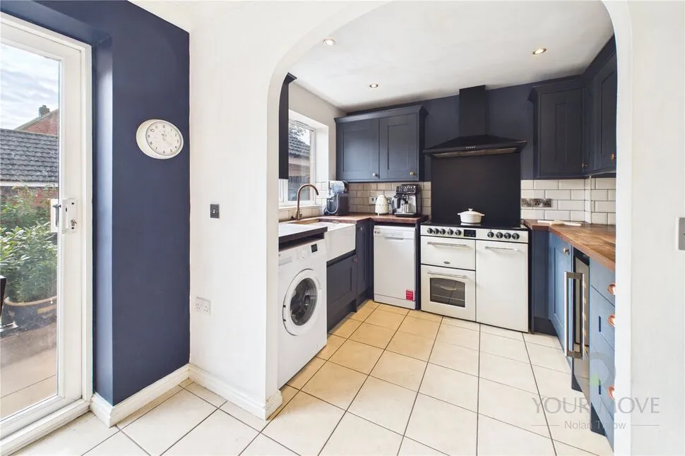 Burdock Way, Desborough, NN14, photo 5
