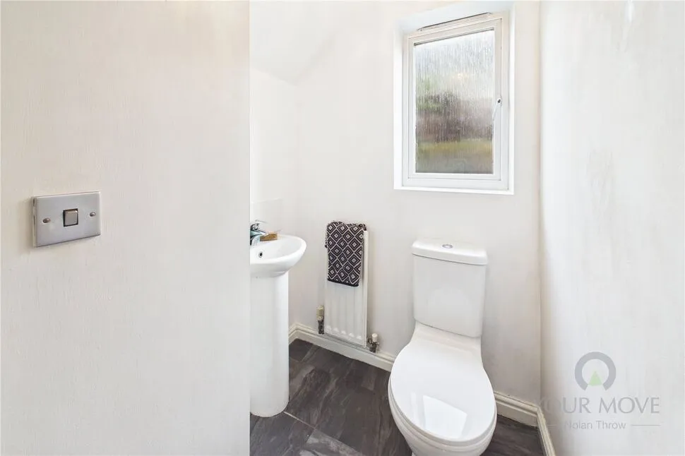 Burdock Way, Desborough, NN14, photo 6