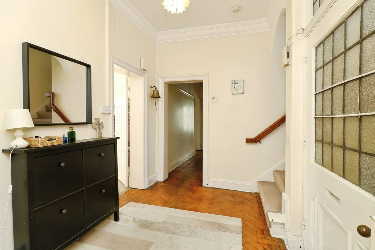 Lindsell Road, West Timperley, Altrincham, WA14, photo 2