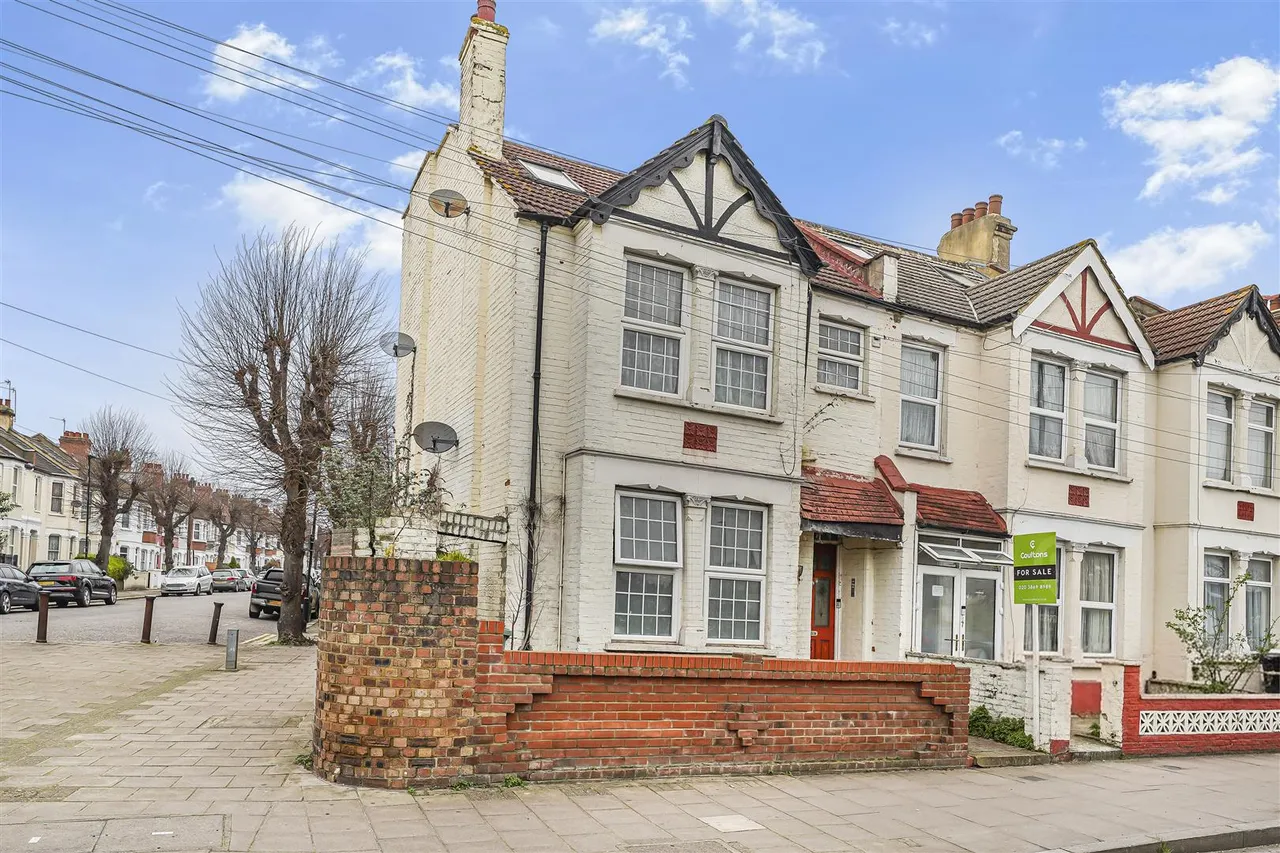 Perth Road, Wood Green, N22, photo 14